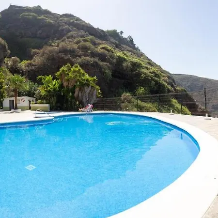 Blue Dream: Panoramic View On Heights Over The Sea Appartamento